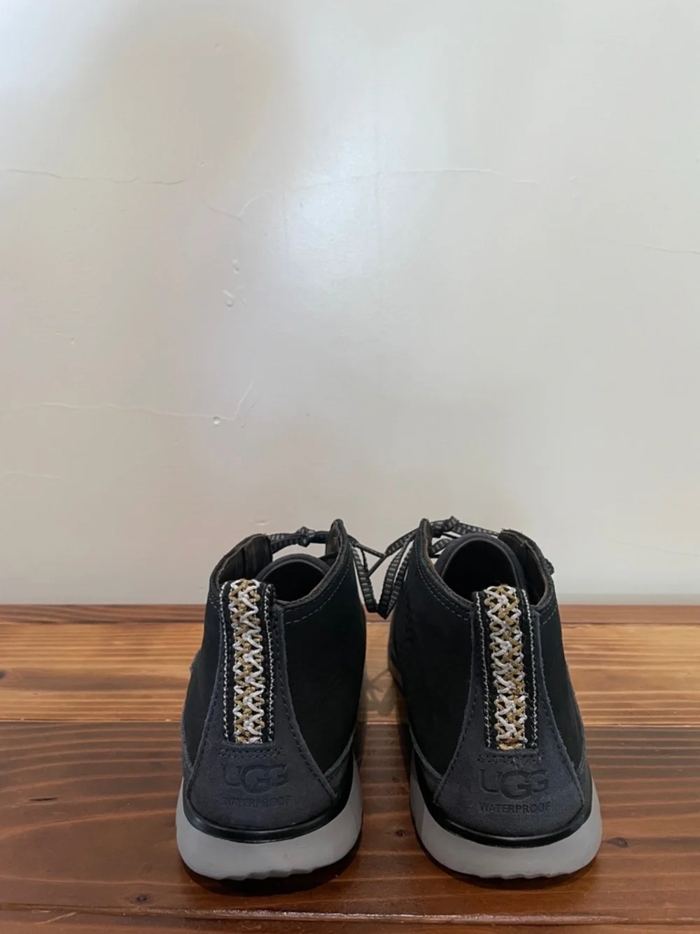 UGG Freamon Men’s Chukka Boots Waterproof Size 9